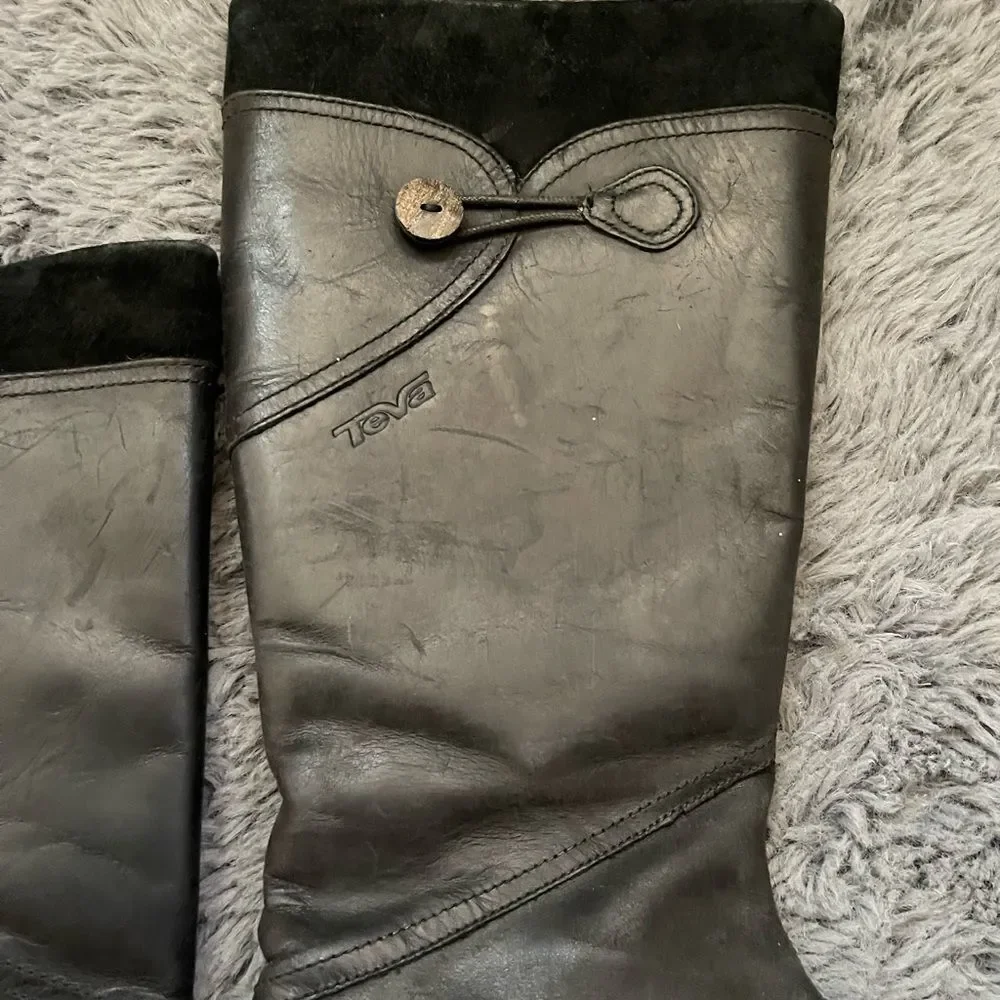 Teva womens leather boots‎